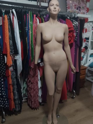 Maniquí Beige