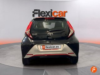 Toyota Aygo 1.0 70 x-play