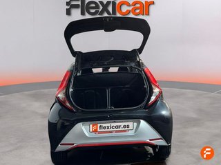 Toyota Aygo 1.0 70 x-play