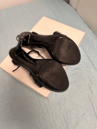 Sandalias brasileñas de tacón fino