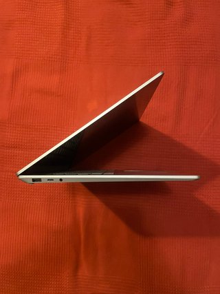 Surface Laptop 5 15" i7  1255U 512GB SSD 16GB RAM