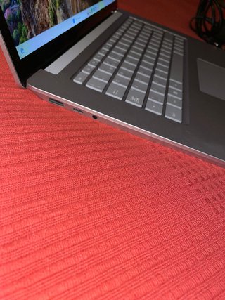 Surface Laptop 5 15" i7  1255U 512GB SSD 16GB RAM