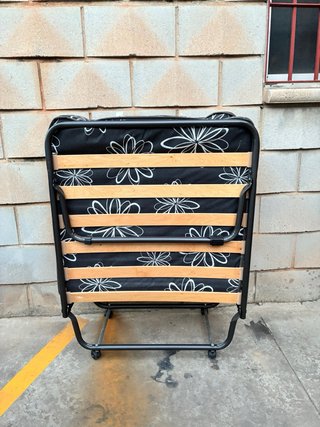 Cama Plegable con Ruedas y Somier