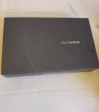 ASUS Zenbook 14 i7 16GB 512GB