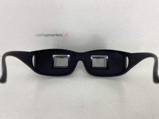 otros complementos no indica gafas prisma