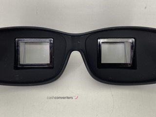 otros complementos no indica gafas prisma