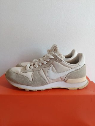 Zapatillas Nike Beige Talla 38