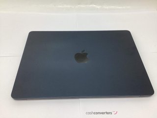 portatil apple apple macbook air m4 10-core 4.4 13 (8gpu) (2025) (a3240)
