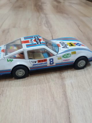 Coche de juguete hojalata de Fricción 1970