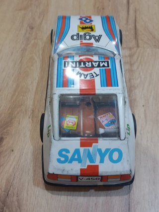 Coche de juguete hojalata de Fricción 1970