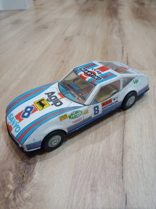 Coche de juguete hojalata de Fricción 1970