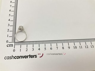 anillo oro 18k con piedra t. 9 (15,6 mm)