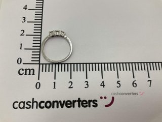 anillo oro 18k con piedra con diamante t. 10 (15,92 mm)