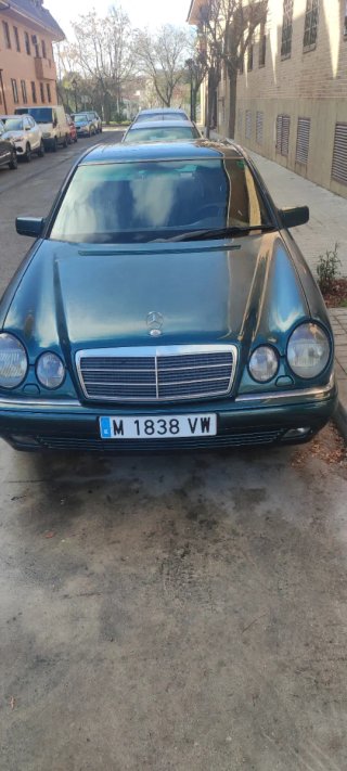 Mercedes-Benz Clase E 1998