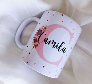 Taza personalizada Camila con flores