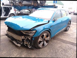 CENTRALITA PUERTA TRASERA IZQUIERDA AUDI E-TRON
