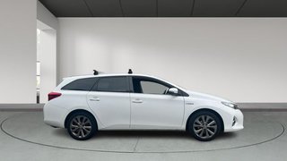 Toyota Auris 1.8 VVT-I HYBRID ACTIVE 136 5P