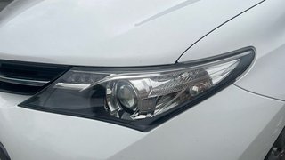 Toyota Auris 1.8 VVT-I HYBRID ACTIVE 136 5P
