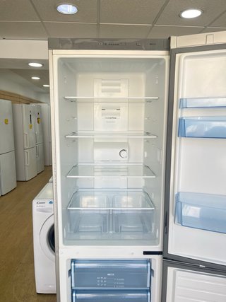 FRIGORÍFICO COMBI INOX BALAY 185CM NOFROST A+++.