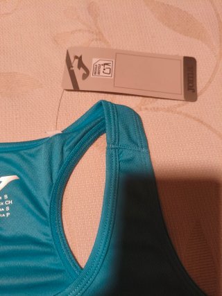 Camiseta deportiva Joma tirantes azul turquesa