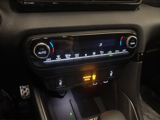 TOYOTA YARIS 1.5 VVT-I HYBRID GR SPORT 130 5P