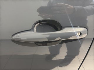 TOYOTA YARIS 1.5 VVT-I HYBRID GR SPORT 130 5P