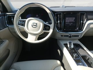 VOLVO V60 2.0 B4 P ULTRA DARK AUTO 197 5P