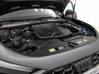 AUDI A5 2.0 PHEV E-HYBR QUA 220 BLACK LINE AVANT 299 5P
