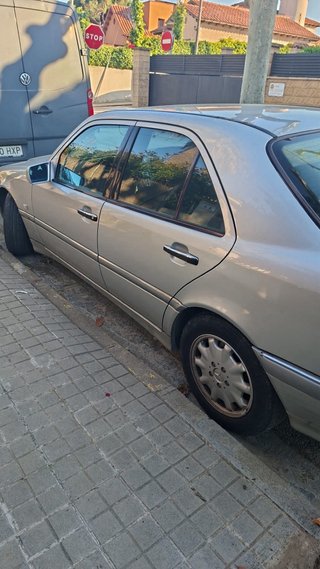 Mercedes-Benz Clase C240