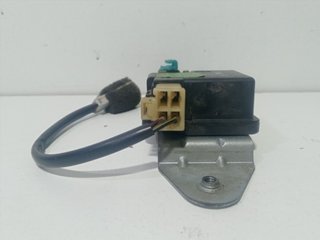MOTOR CIERRE CENTRALIZADO DELANTERO DERECHO 81765