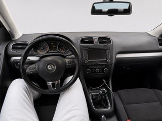 Volkswagen Golf 1Año de Garantia