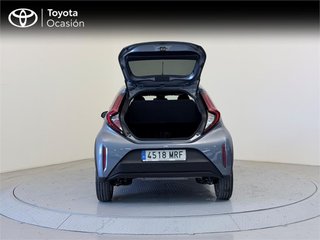 TOYOTA Aygo X Play MT