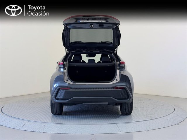 TOYOTA Toyota C-HR Advance