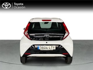 TOYOTA Aygo 70 x-play