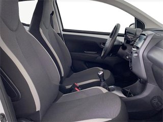 TOYOTA Aygo 70 x-play