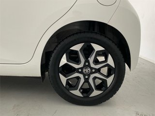 TOYOTA Aygo 70 x-play