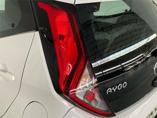 TOYOTA Aygo 70 x-play