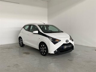 TOYOTA Aygo 70 x-play