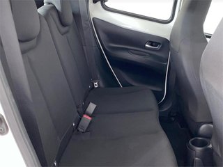TOYOTA Aygo X Cross Play