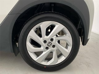 TOYOTA Aygo X Cross Play