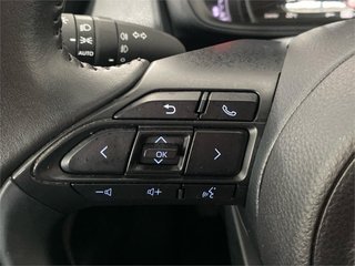 TOYOTA Aygo X Cross Play