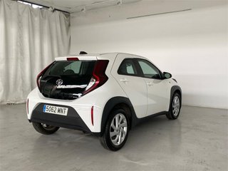 TOYOTA Aygo X Cross Play