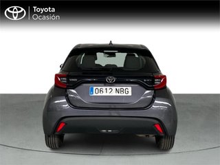 TOYOTA Yaris 120H 1.5 Active Plus