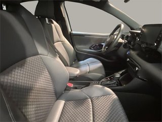 TOYOTA Yaris 120H 1.5 Style