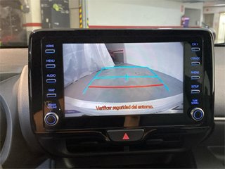 TOYOTA Yaris 120H 1.5 Style