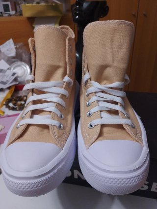 Converse Chuck Taylor Tg 38 colore albicocca