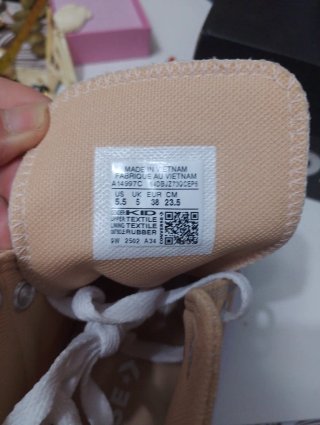 Converse Chuck Taylor Tg 38 colore albicocca