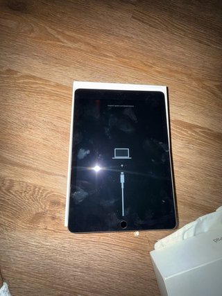 iPad 6ª Gen para piezas o arreglar