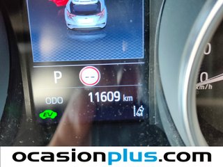 Toyota C-HR 1.8 125H Advance 90 kW (122 CV)