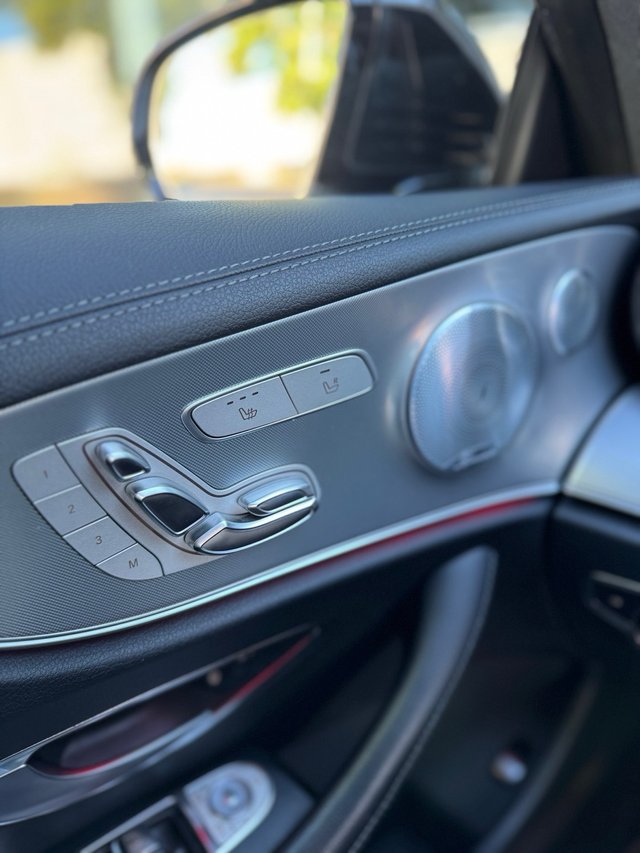Mercedes E COUPE  220 cdi AMG LINE